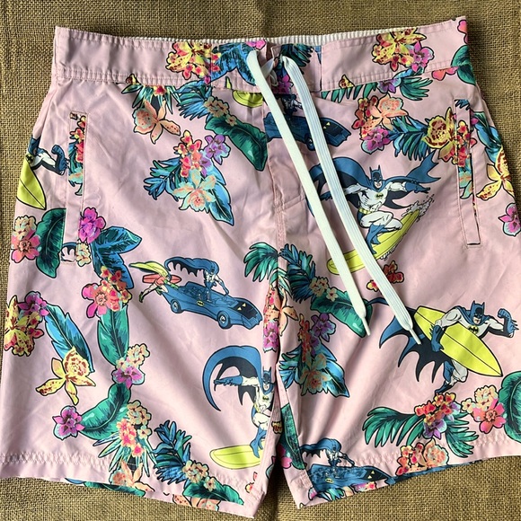 Batman Other - Batman Hawaii Tropical Theme Swim Trunk Men’s Size Large Pink